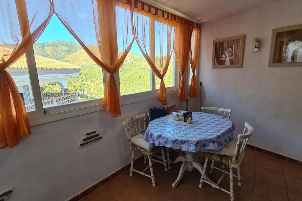 Apartamento Atico Con Vistas Mar Y Montana Ojén Exterior foto